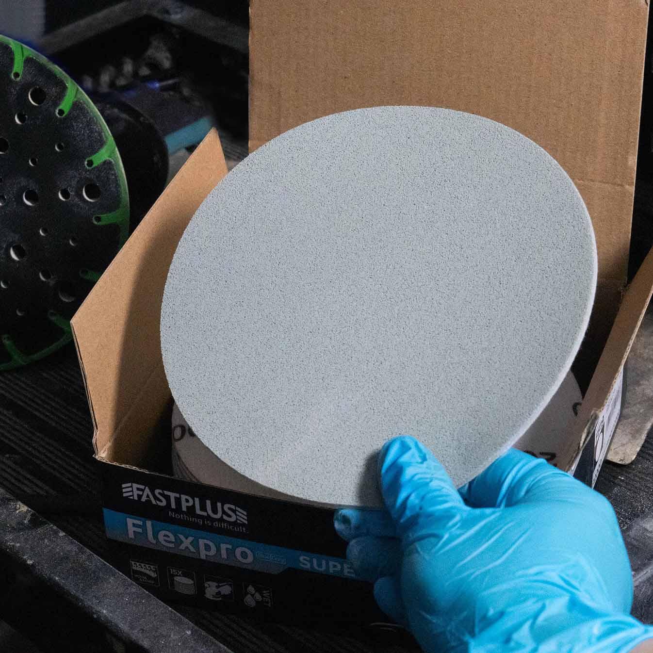 Flexpro trizact Feinschleifscheiben 150mm P2000 P2500 P3000 P5000 für Feinschliff und Autodetailing - Flexpro trizact fine finishing discs 150mm P2000 P2500 P3000 P5000 for fine finishing and car detailing by fastplus FF19