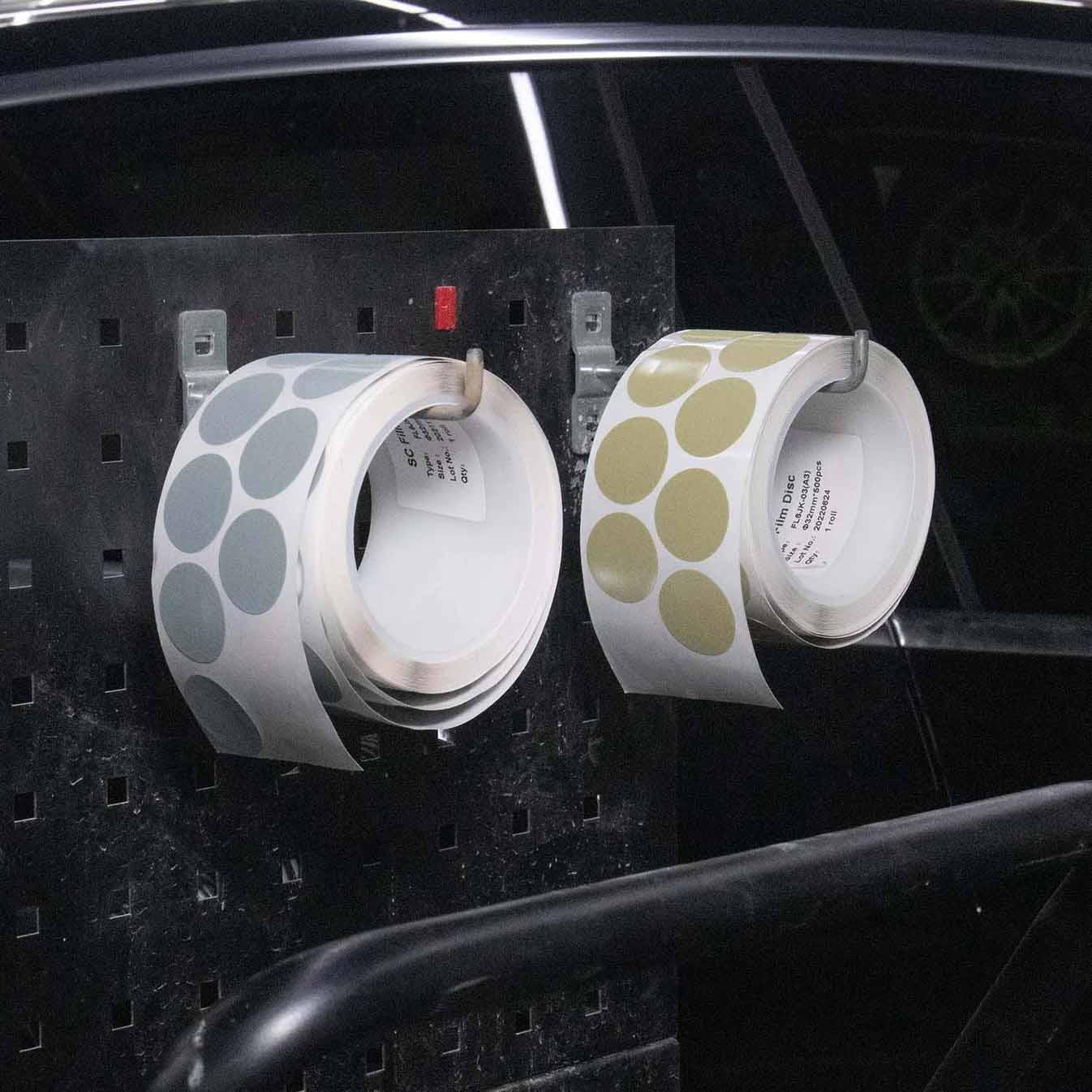 SPOTFIX Spot Repair folienschleifscheiben 32mm PSA von fastplus SPOTFIX spot repair film daisy discs 32mm PSA by fastplus P2000 P3000 P5000 clearcoat repair klarlack reparatur