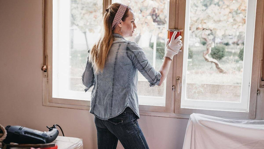 Sanding Door and Window Frames for Repainting or Decorating