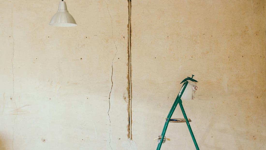 Wie schleift man einen Trockenbau-Flicken in 5 einfachen Schritten