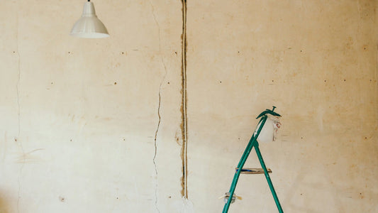 Wie schleift man einen Trockenbau-Flicken in 5 einfachen Schritten