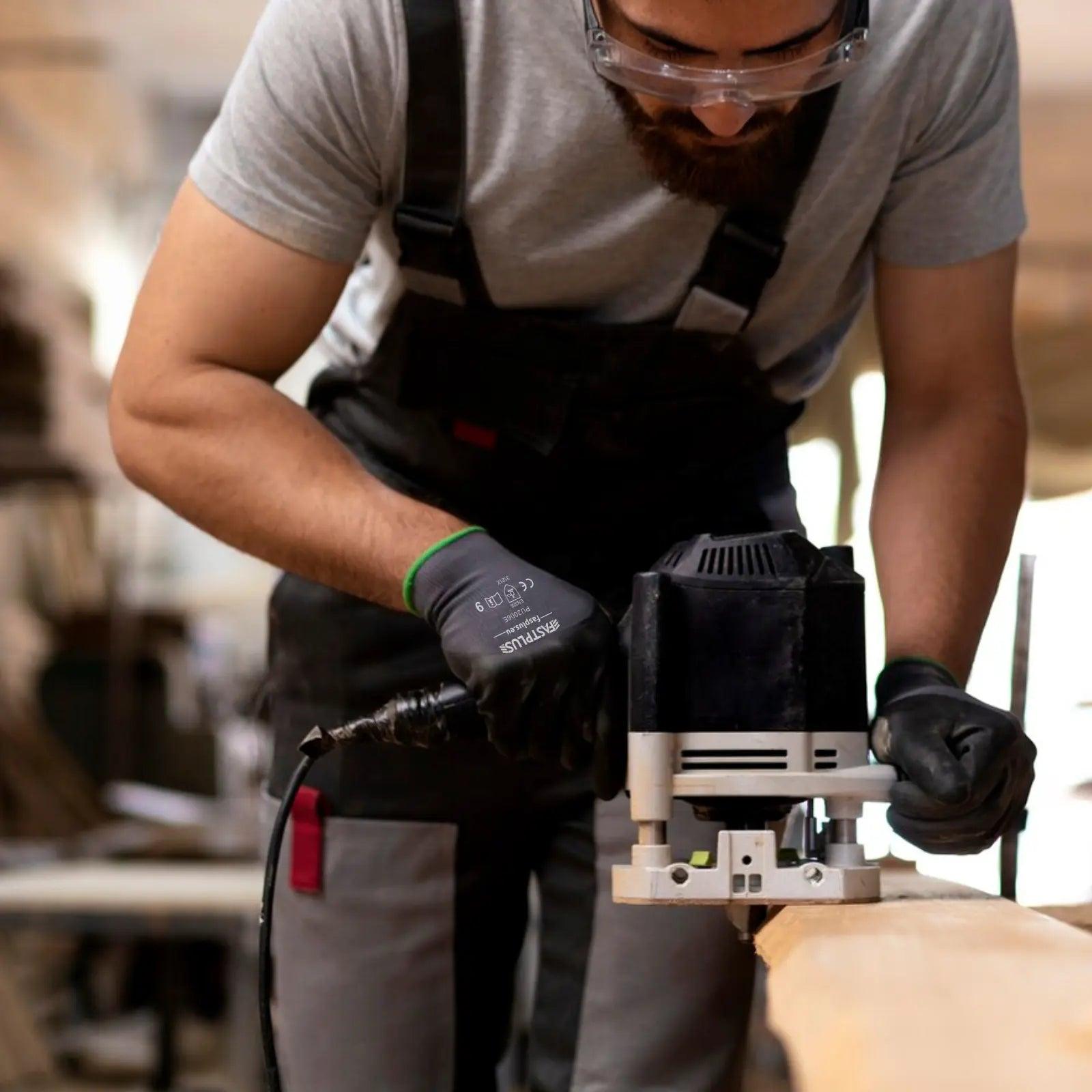 a worker wears fastplus work gloves ein Arbeiter trägt fastplus Arbeitshandschuhe