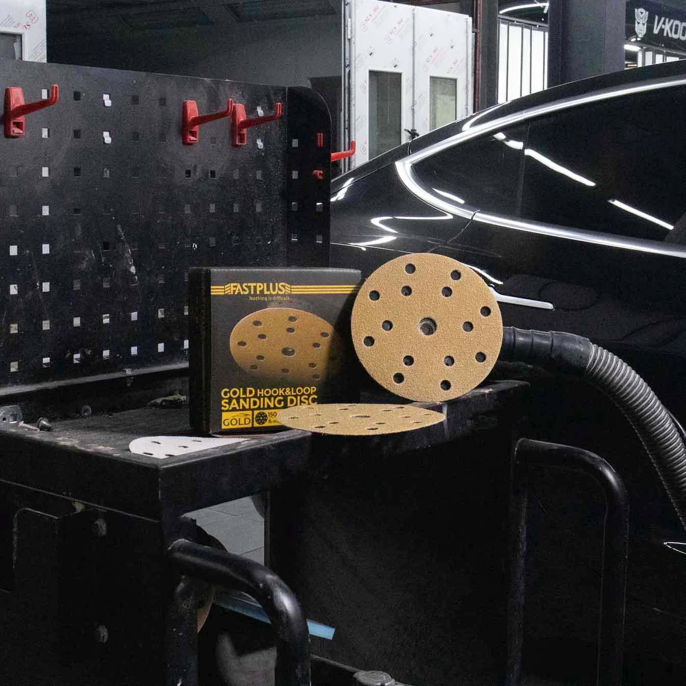 Disque abrasif : disque velcro pour ponçage carrosserie 